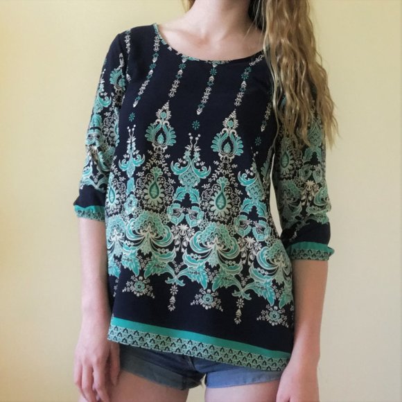 Scoop Back Navy Paisley 3/4 Length Sleeve Tunic - Picture 1 of 4